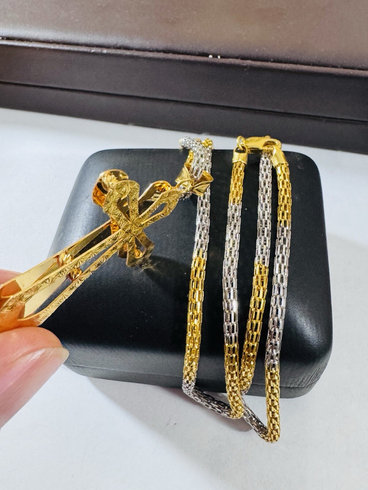 22C 22K 916 Fine Real Gold 21.5”/22” Long Cross Necklace 14.8g 3mm Mens-Womens