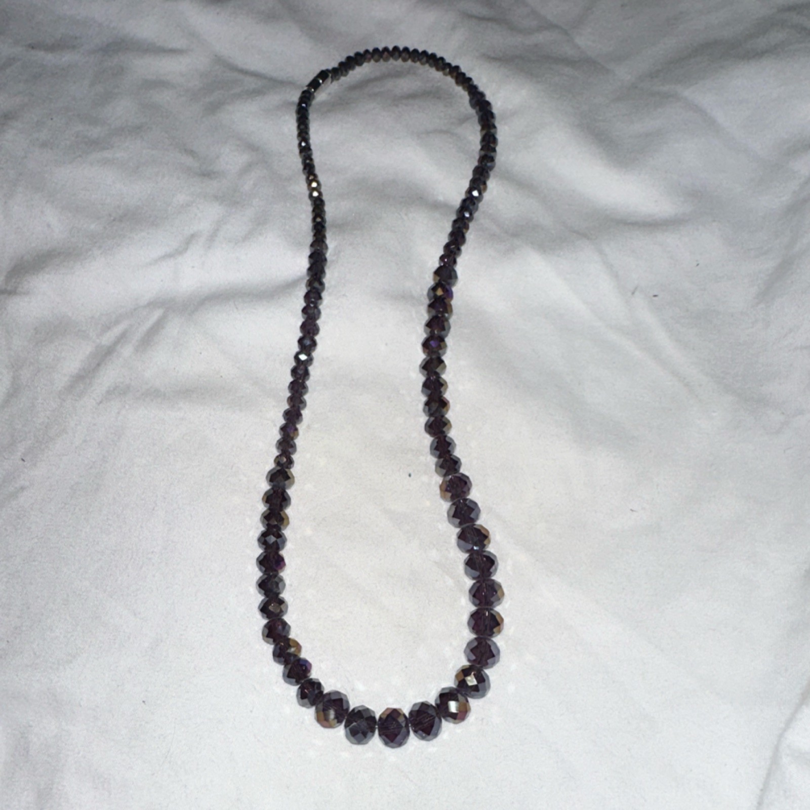 The Danbury Mint Garnet Beaded Necklace Dark Red Round Stone Barrel Clasp