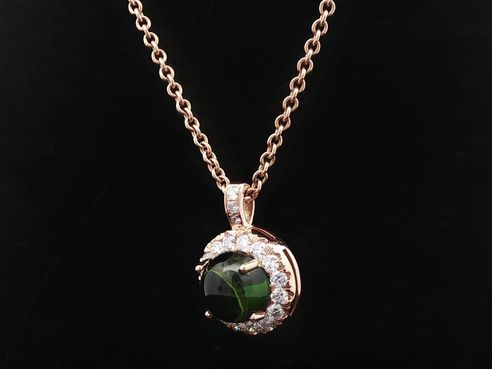 Rosy Yellow Gold High Quality Green Tourmaline Diamond Halo Pendant Necklace