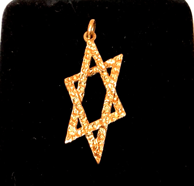 14K Yellow Gold Brushed Star of David Jewish Religious Pendant – Excellent
