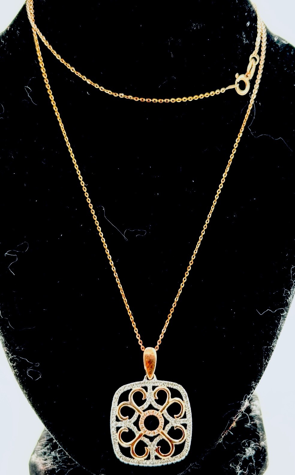 14k White Rose Gold .35Cttw Diamond Filigree Pendant Necklace19.5″, 2.67g approx