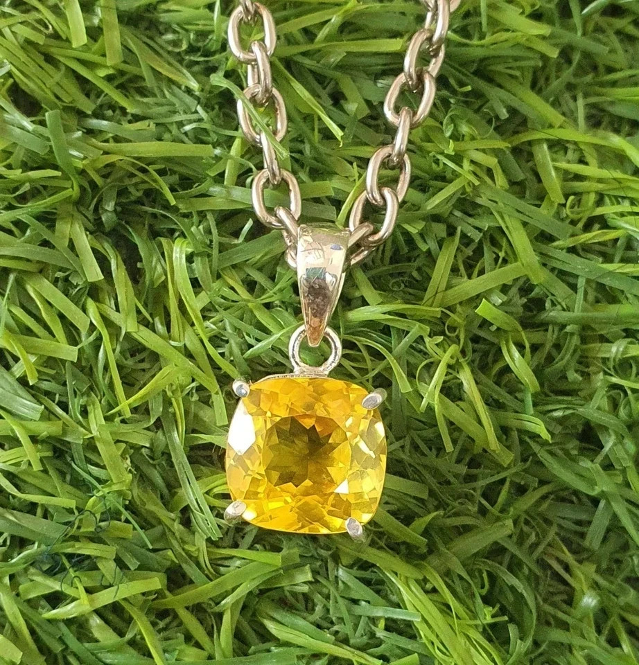 20 Ct Natural yellow Sapphire Cushion Cut 925 Solid Silver Pendant Gemstone