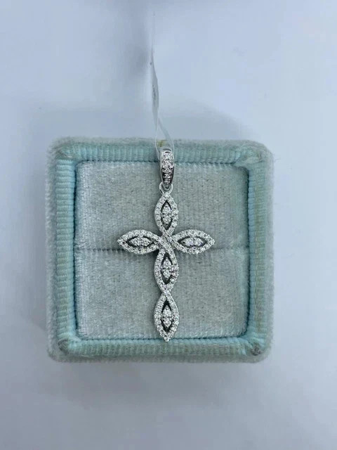 Real Moissanite 2Ctw Round Cut Cross Women’s Pendant 14K White Gold Plated Chain