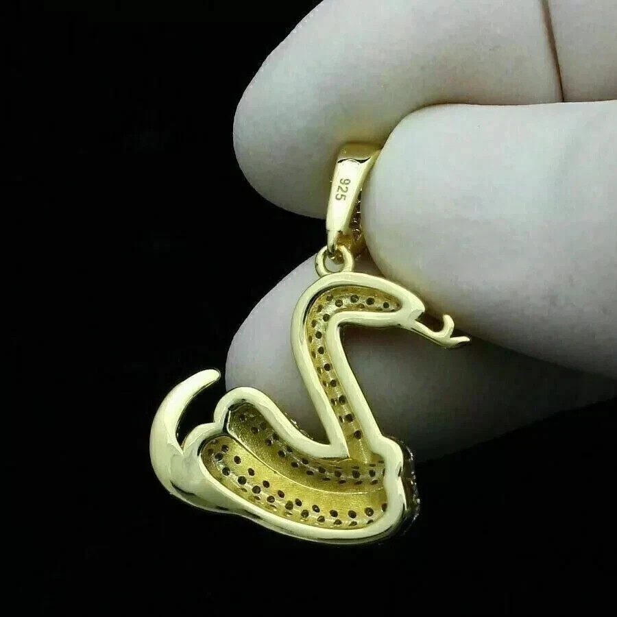 2Ct Round Cut White Moissanite Women’s Snake Pendant 14k Yellow Gold Plated