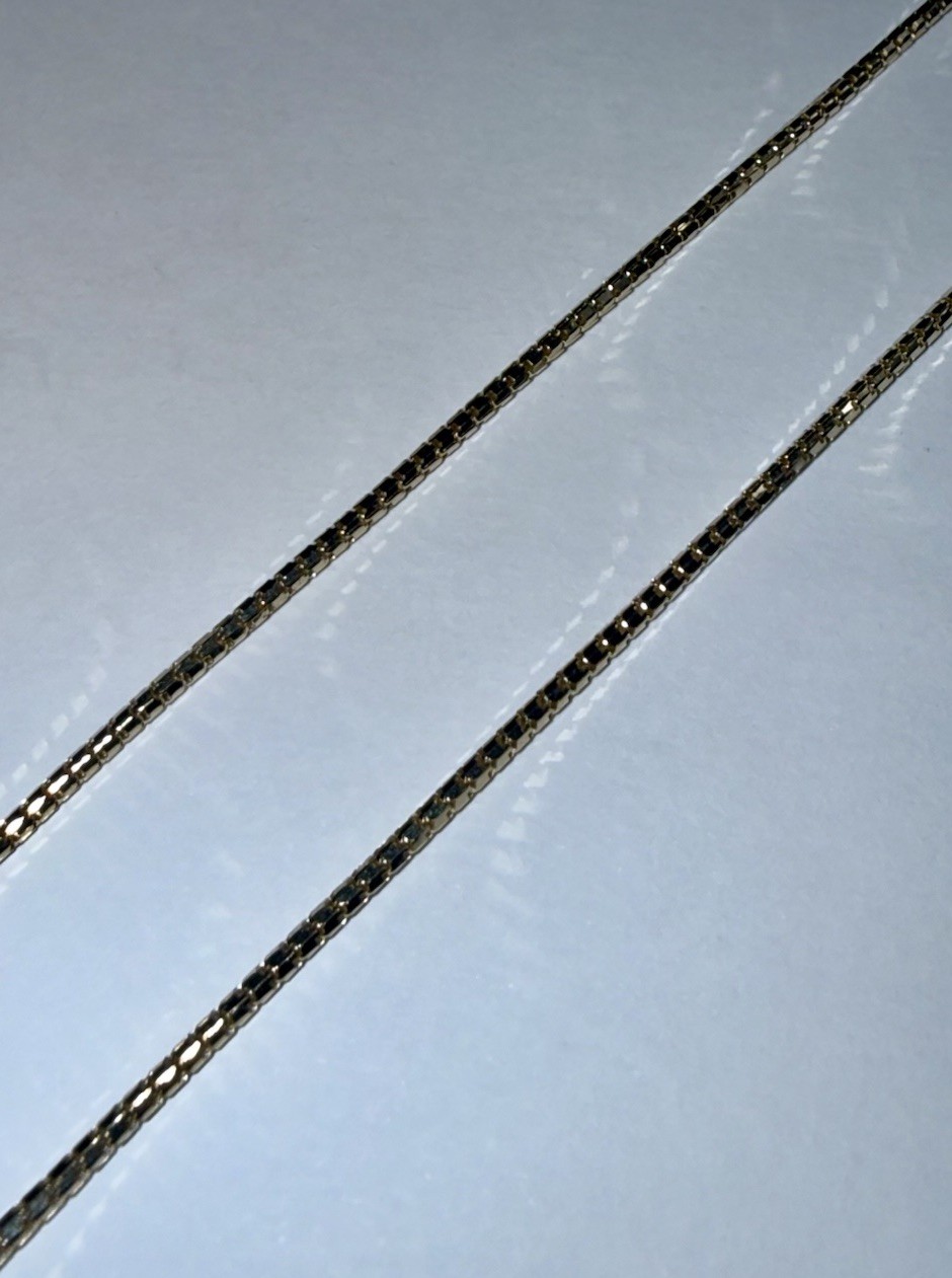 ESTATE Solid 14K Gold 1.2mm Fancy Box Chain Necklace 18”