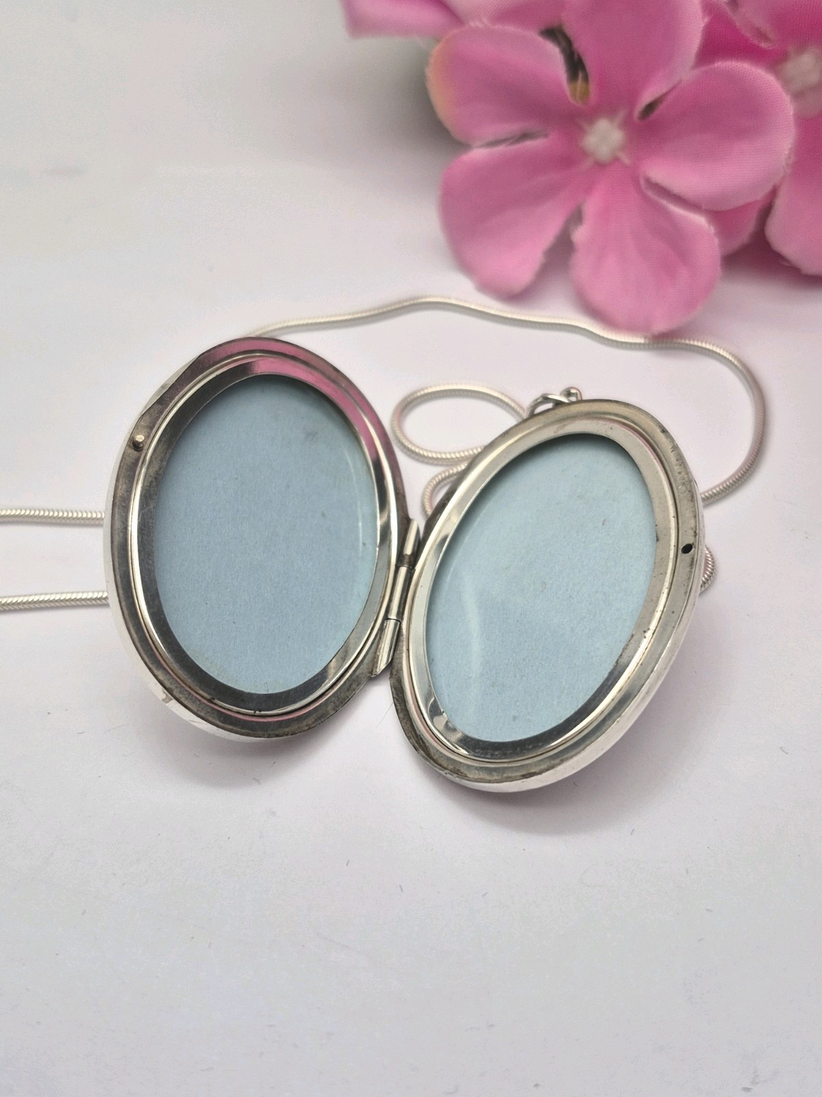 LOCKET – Sterling Silver Oval Double Photo Locket / Keepsake Necklace.