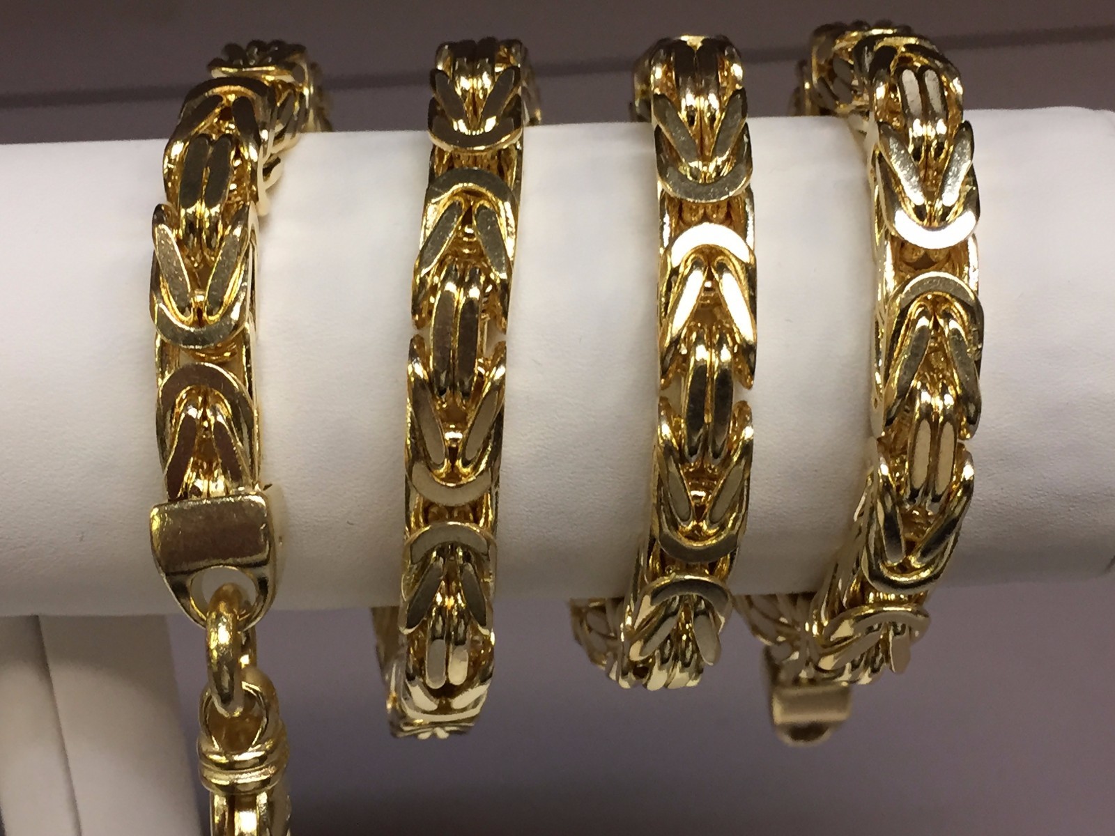 14k Yellow Gold 26″ Solid Byzantine Square Super 6.7mm 200 Grams Chain/Necklace