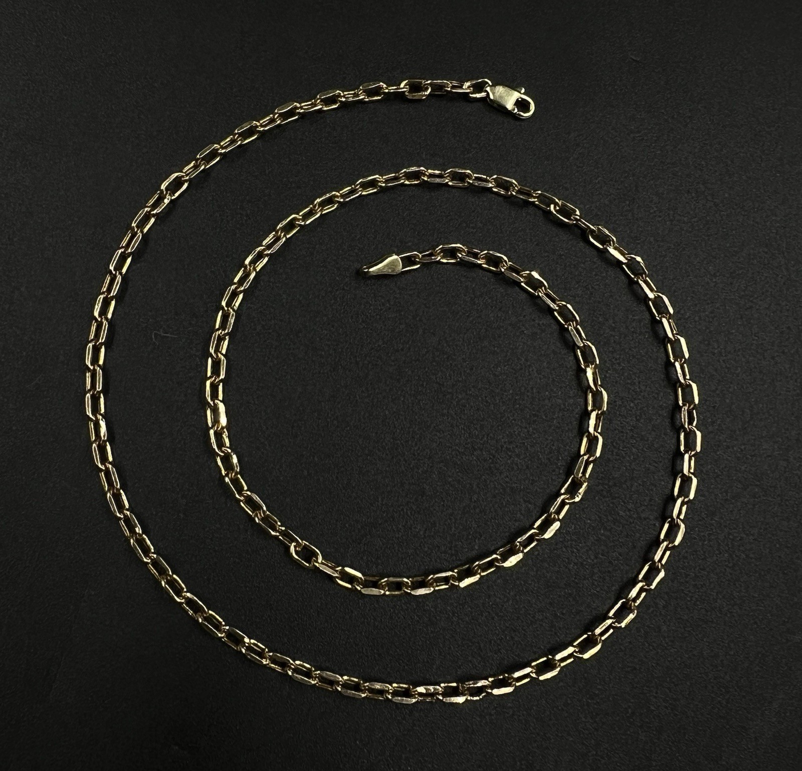 17.5” 14K Hollow Yellow Gold Cable Chain | 4.16g | 2.9mm | Lobster Clasp |