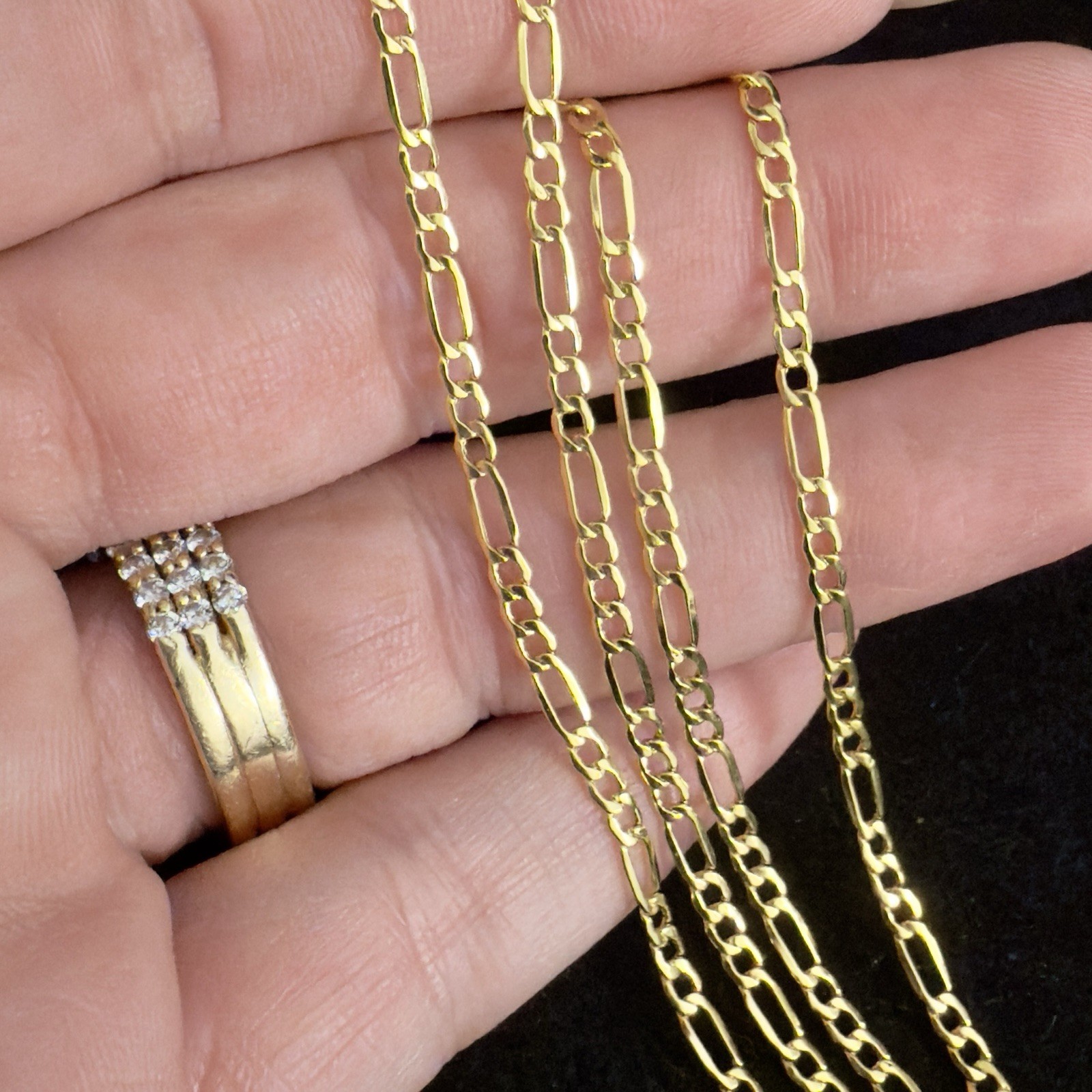 Beautiful 14k Gold Figaro Chain 20in, 2.6mm~ NEW
