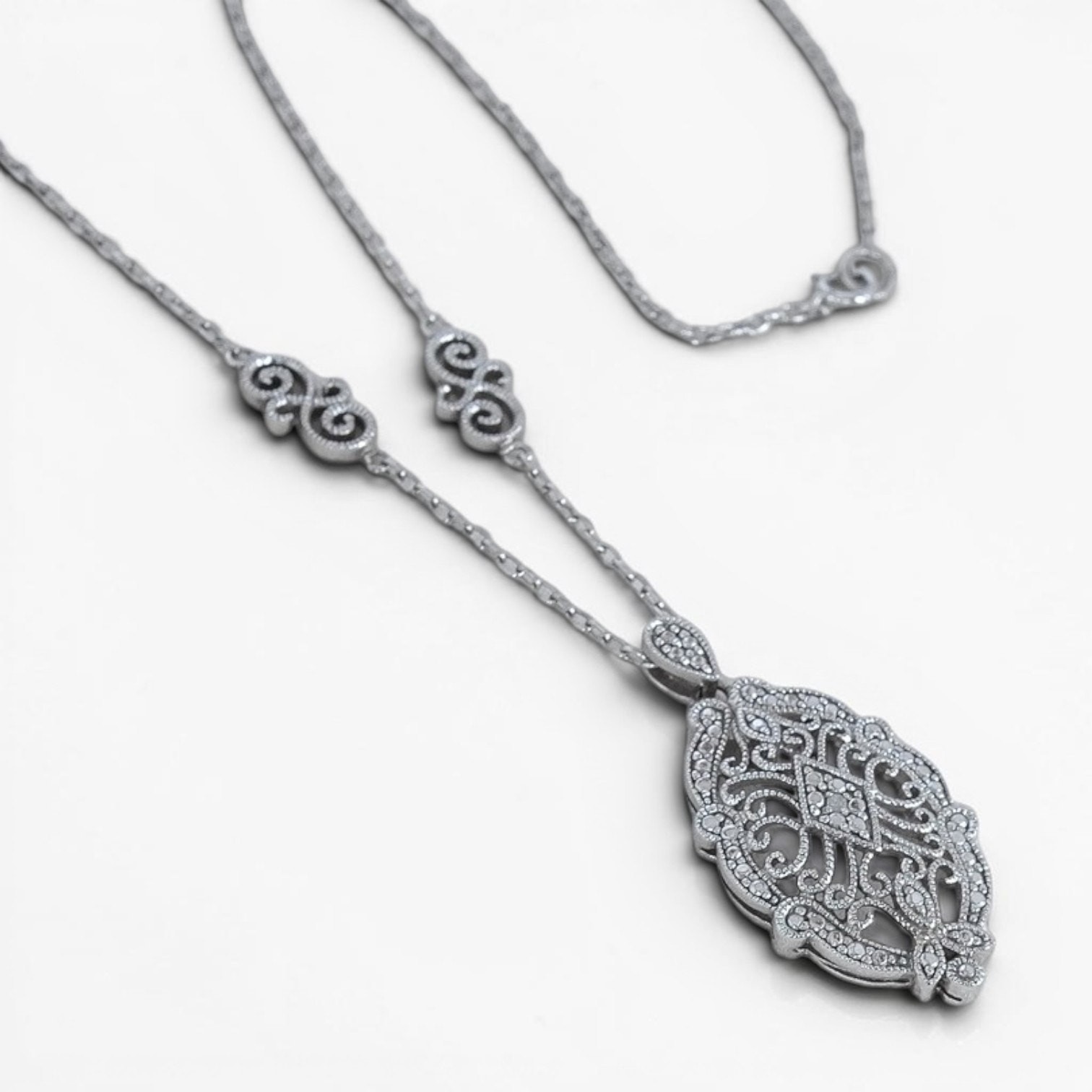 Vintage 925 Sterling Silver Victorian Style Filigree Pendant Necklace Marcasite