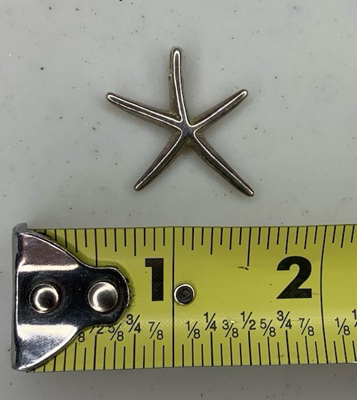 Used 925 Sterling Silver Starfish Pendant, Marked “925”, Unbranded – 3.5 Grams