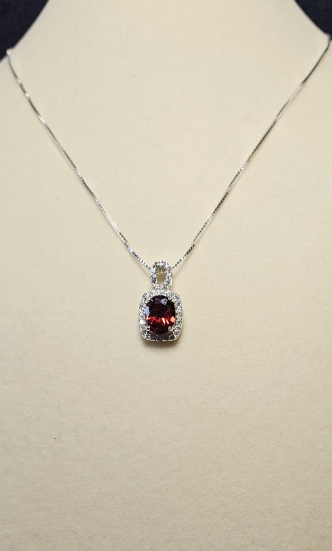 925 Sterling Silver Garnet with Moissanite Halo and 925 Italian Silver Box Chain