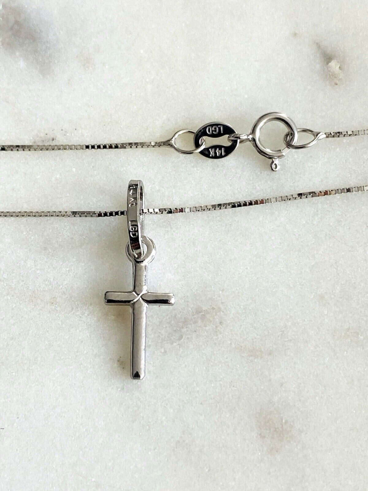 14k Solid White Gold 0.7″ Cross Pendant 14kt 0.5mm Box Chain 16″ 18” 20″- PT143W