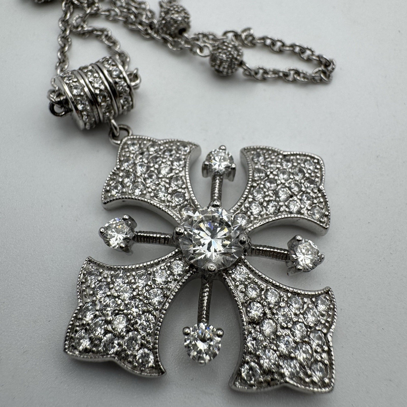 ESPO Joseph Esposito 925 CZ Sterling Silver Maltese Cross Necklace Magnetic