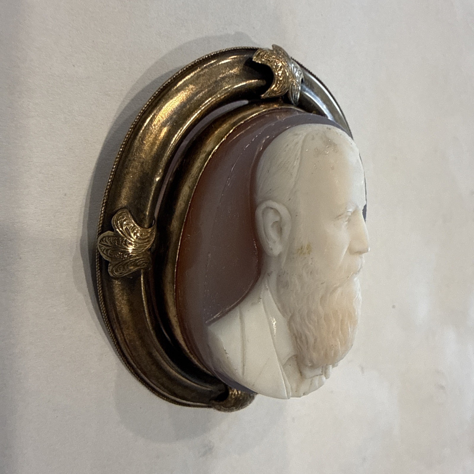 Antique 19thC Hardstone 3-Layer Sardonyx Agate Male Cameo Brooch Pendant Vermeil