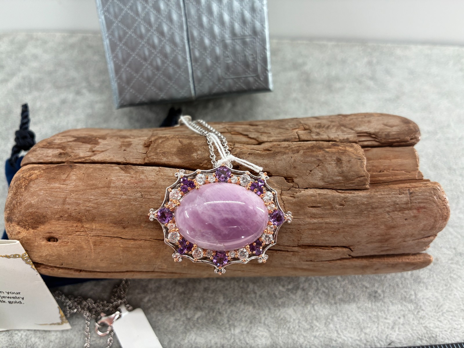 Michael Valitutti Gems en Vogue Kunzite Amethyst Silver Palladium Necklace HN925