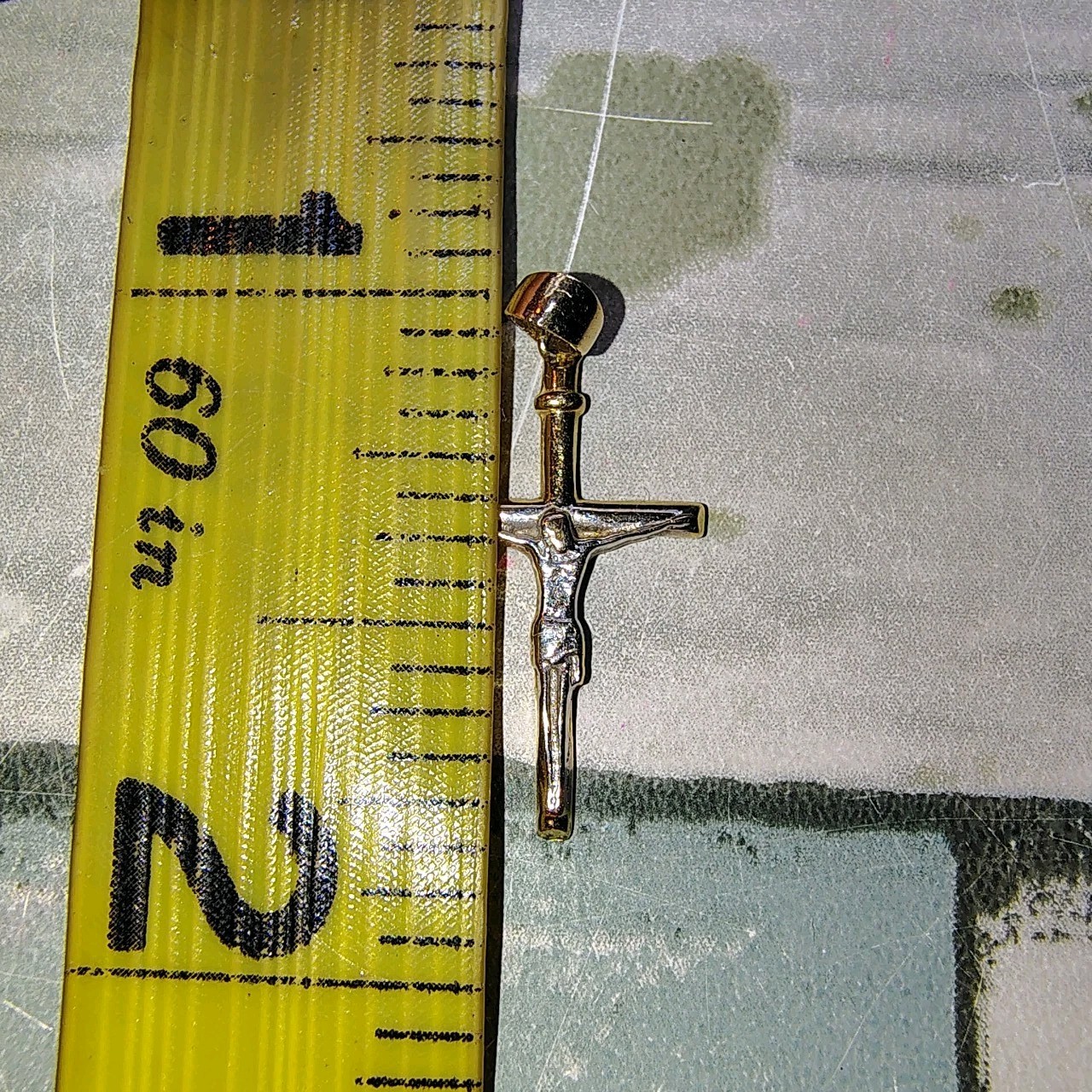 🌾14k Yellow & White Gold Cross Pendant ¾”