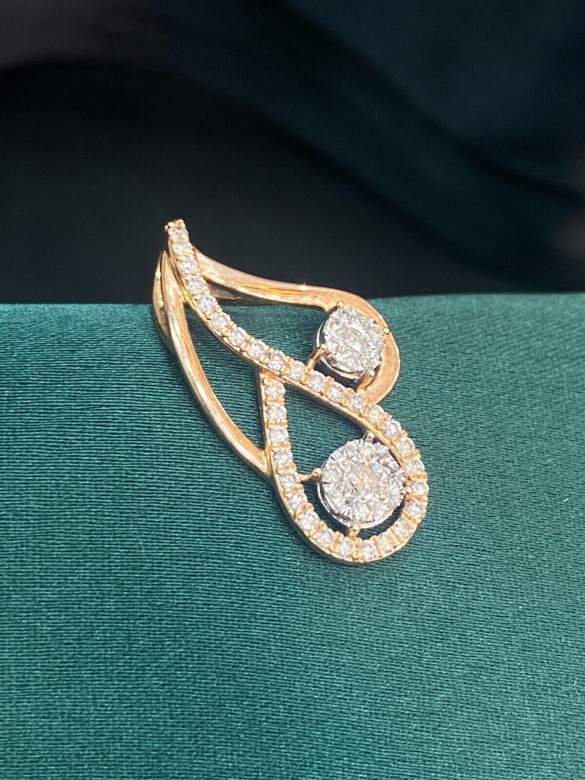 Pave 0.75 TCW Round Brilliant Cut Natural Diamonds Pendant In Certified 14K Gold
