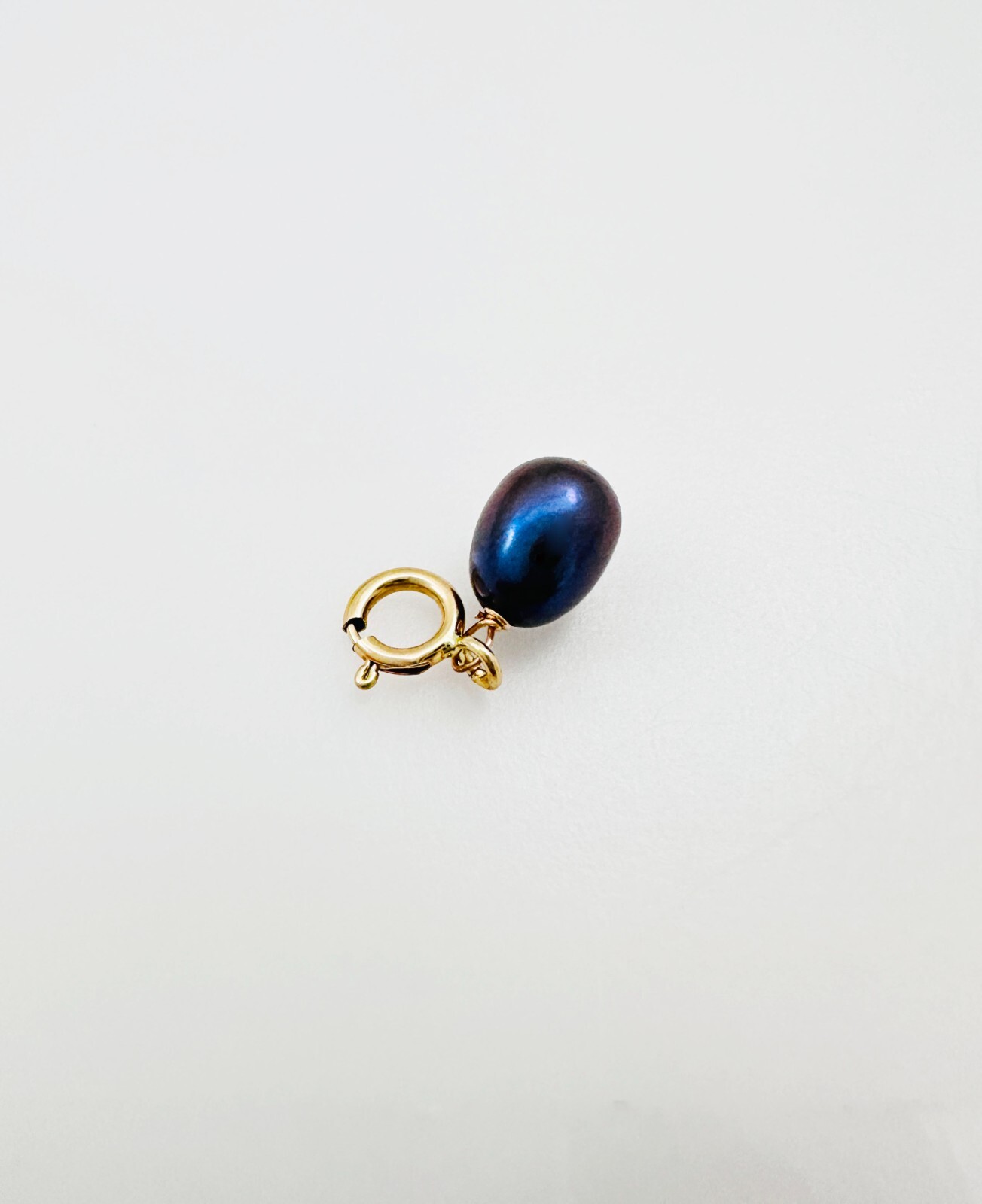 14K Solid Yellow Gold Dangle 6mm Mini Peacock Pearl Charm Pendant w/Spring Clasp