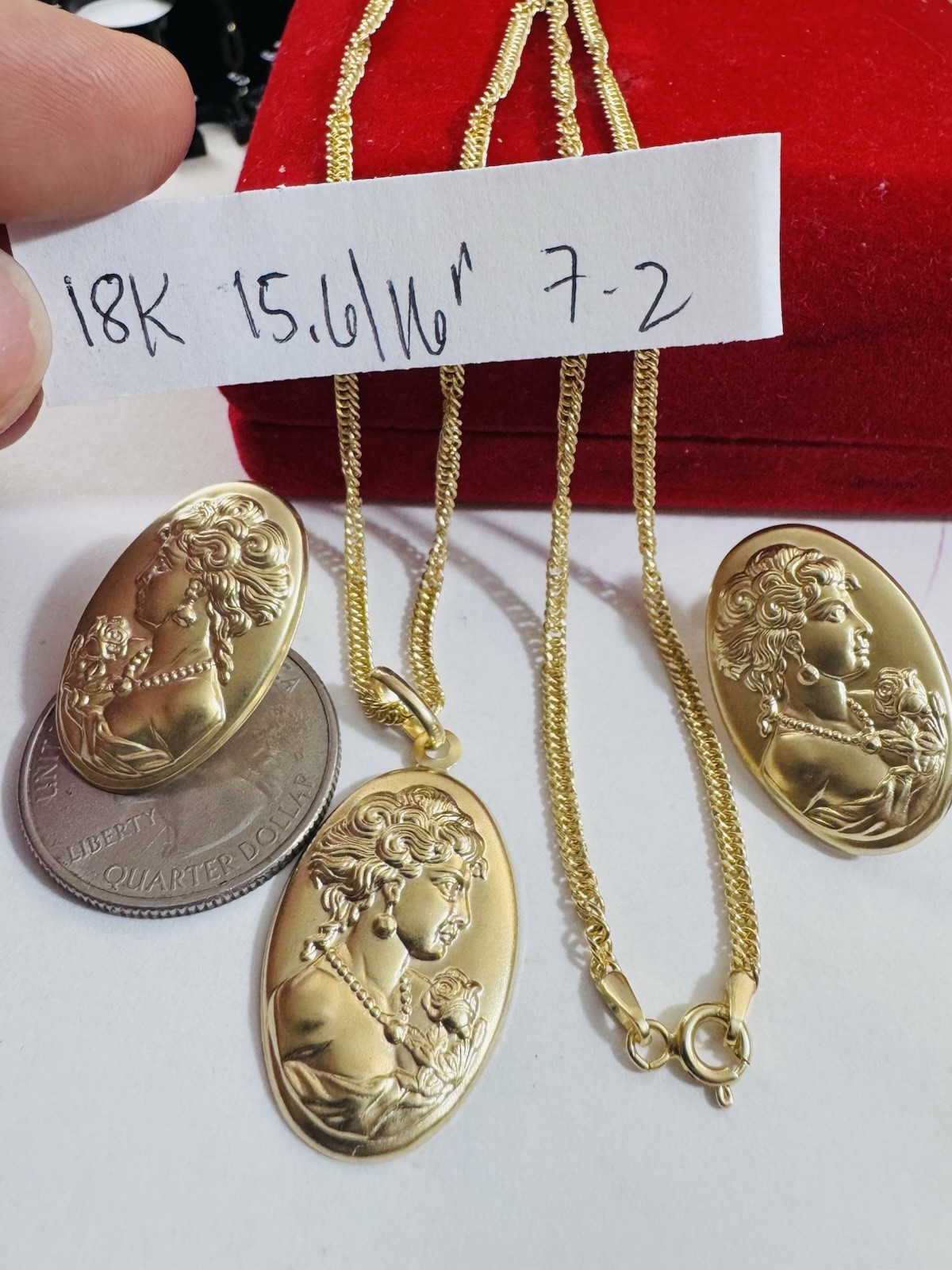 18K 750 Gold Queen ll Set WOMENS Earring Necklace 15.6/16” Long 7.2g 2.2mm