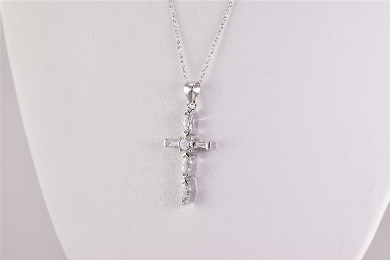Sterling Silver 26mm x 15mm Marquise Baguette Accented Cross Pendant 18″ Chain
