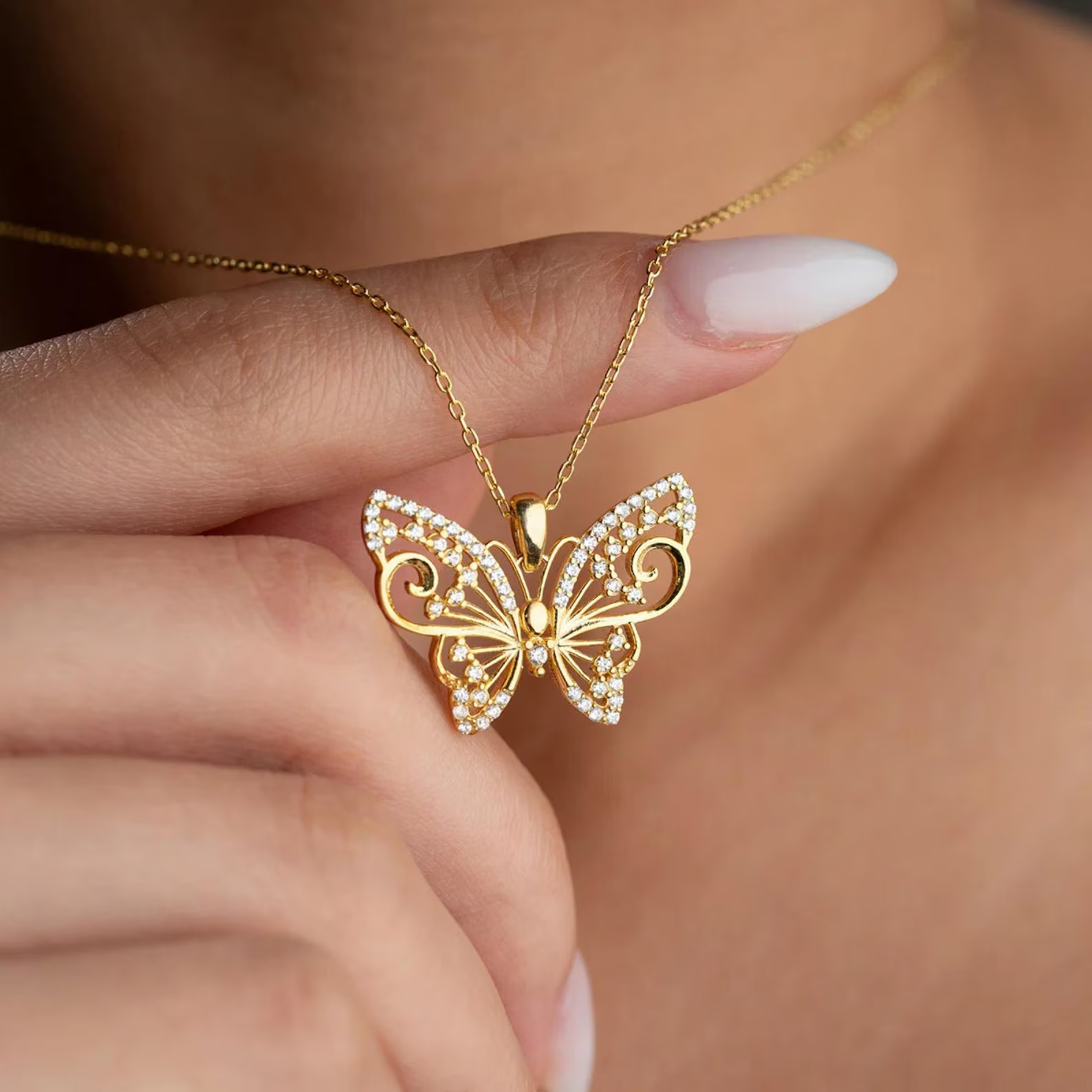 0.80 Ct Round Moissanite Butterfly Shape Womens Necklace 14K Yellow Gold Plated