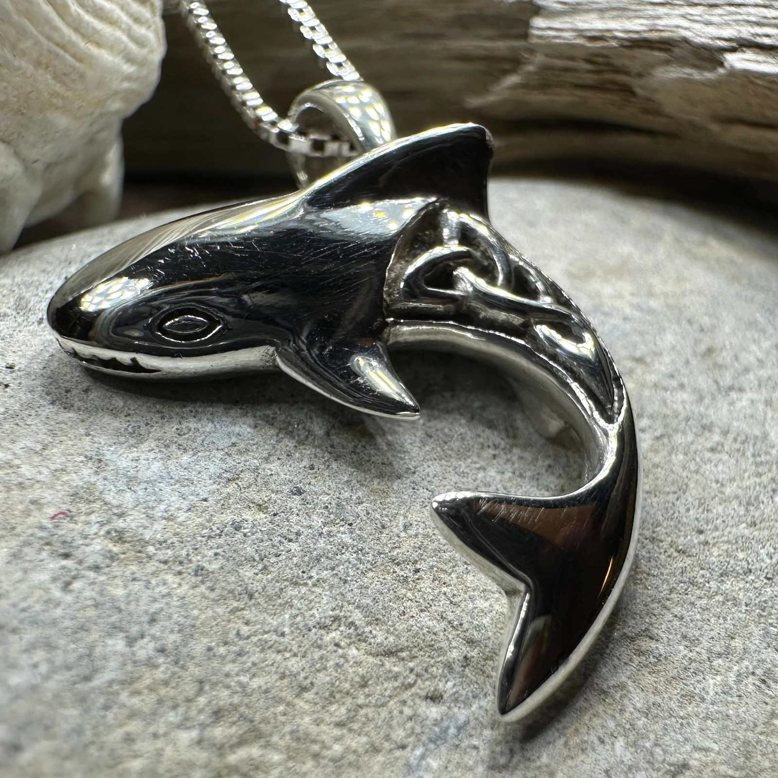 Celtic Shark Necklace Nautical Beach Sea Fish Ladies Mens Pendant 925 W/CHAIN
