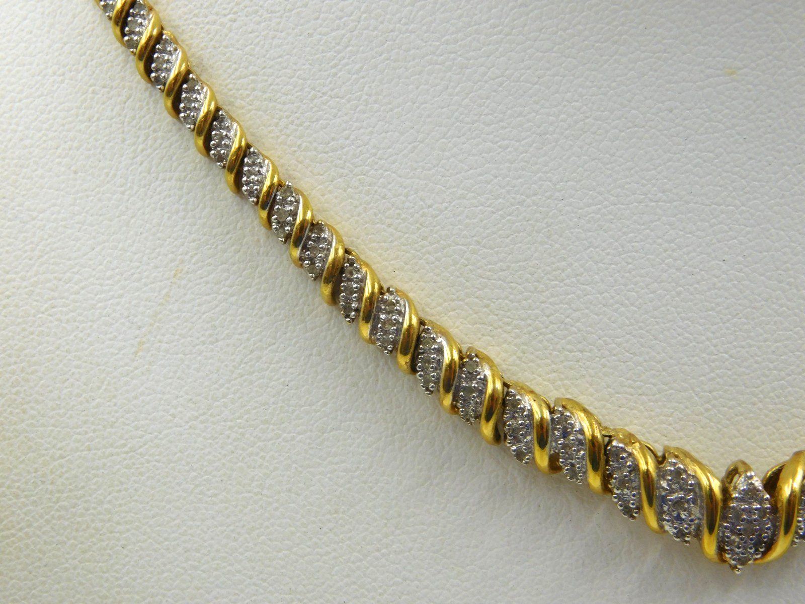 Lovely Sterling Silver Vermeil Diamond V Necklace / 18″
