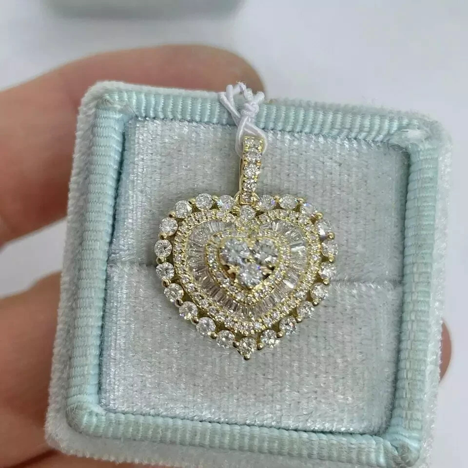 2Ct Round Cut VVS1/D Diamond Heart Pendant 14K Yellow Gold Finish 18″ Free Chain