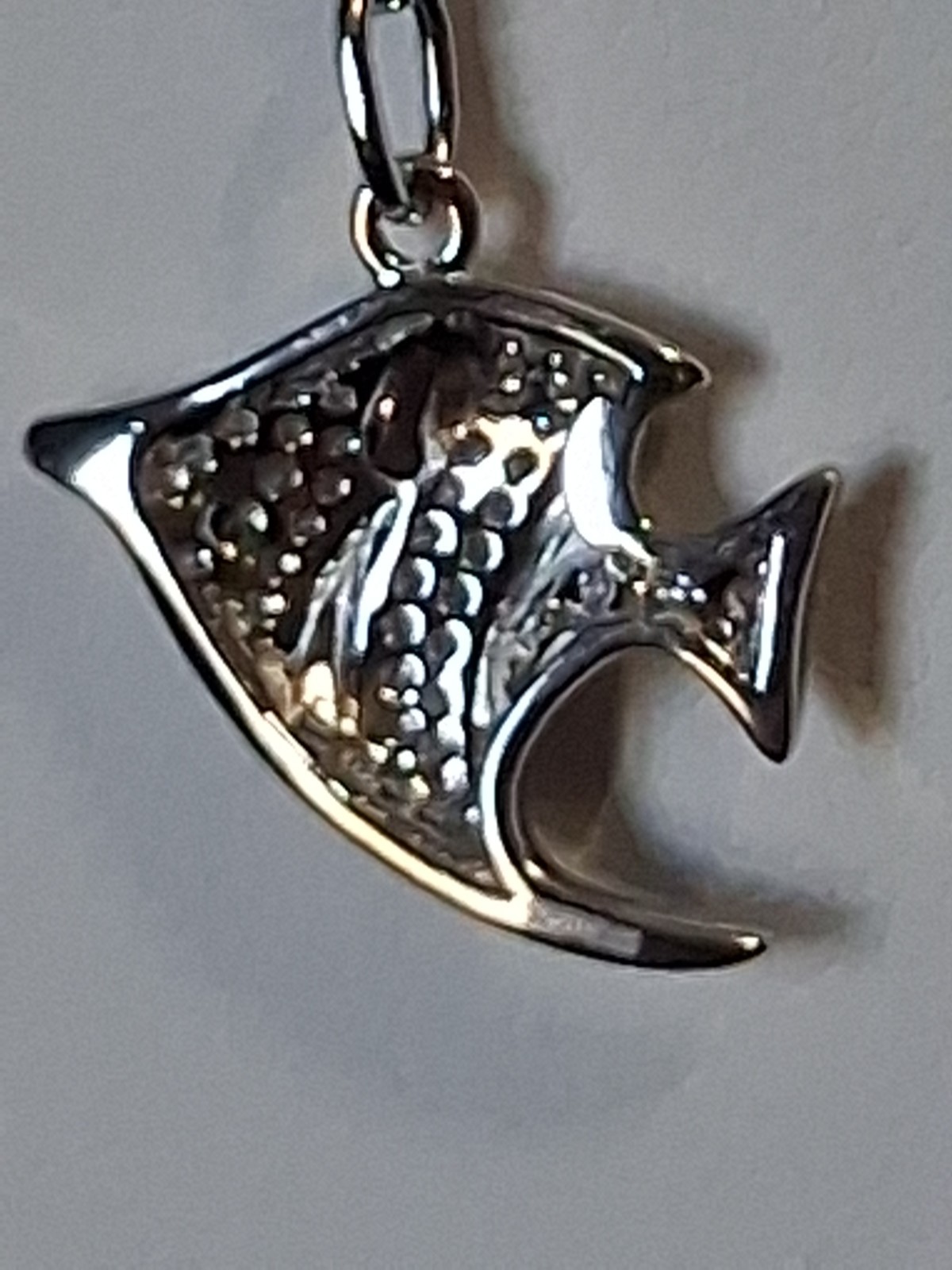 1.50 CTW Moissanite Angelfish Pendant Necklace 925 Sterling Silver 16”-18” Chain
