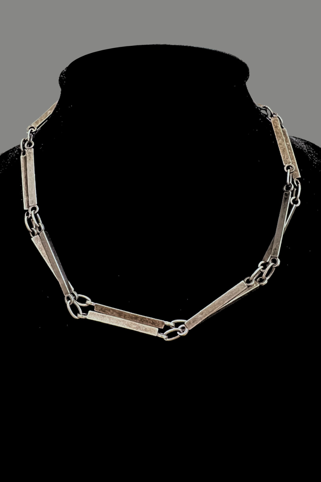 Vintage UnoAErre 800 Silver Geometric Triangle Bar Link Necklace Italy 28.5″ 29g