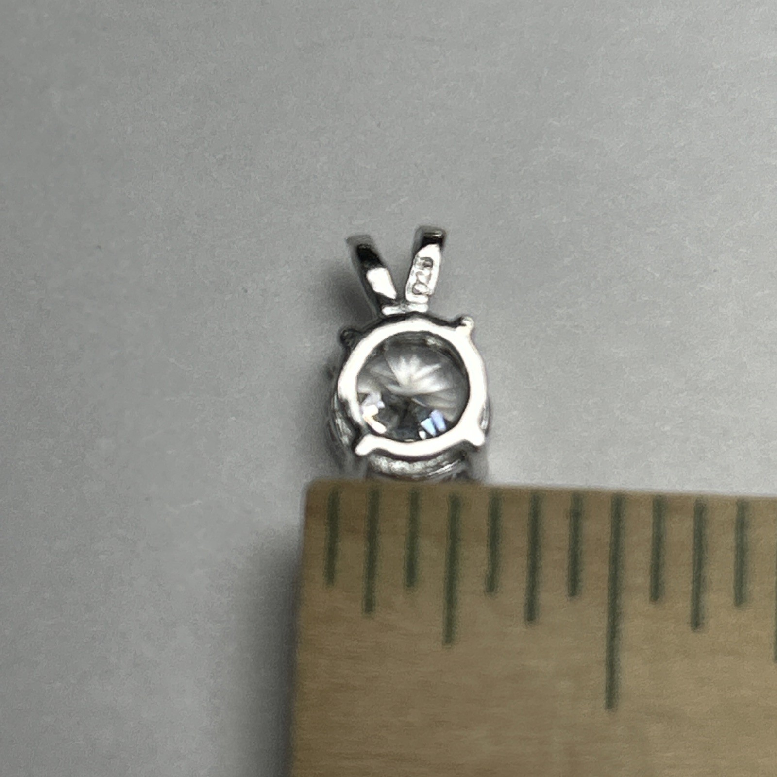 925 Sterling Silver Cz Round White Clear Ice Solitaire Pendant 7mm Colorless NEW