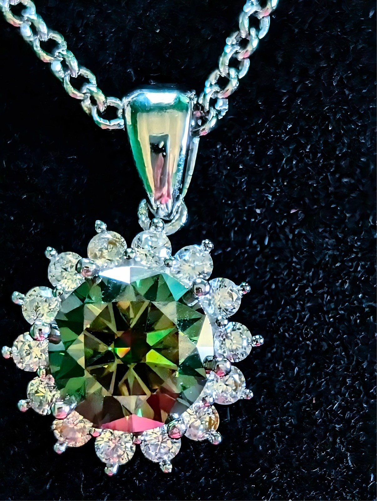 2ct vvs color D green moissanite GRA Certified sterling silver necklace