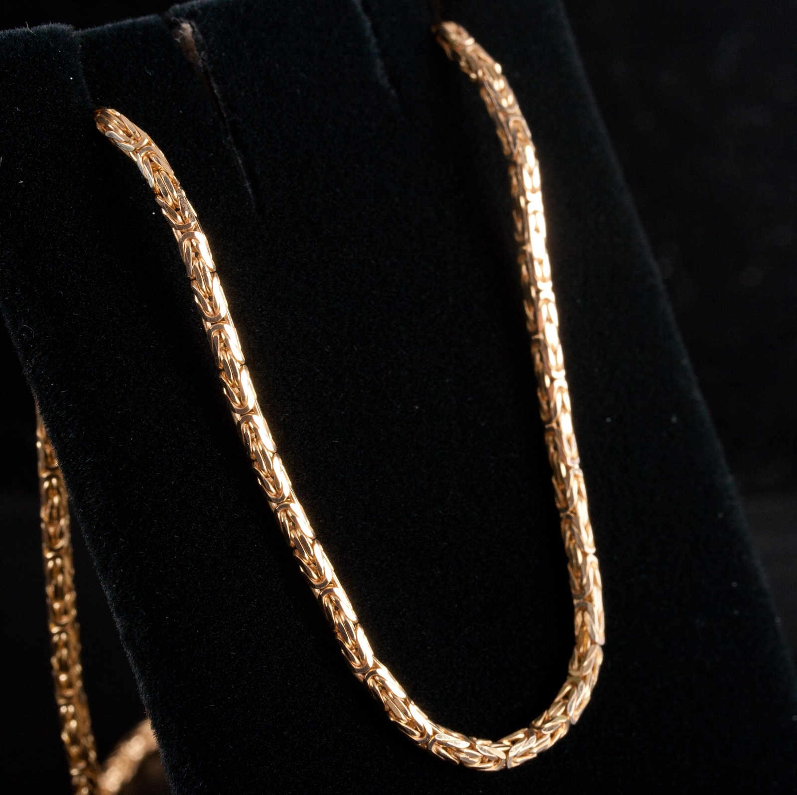 14k Yellow Gold Italian Byzantine Style Chain Necklace 11g 16″ Length 2mm Width