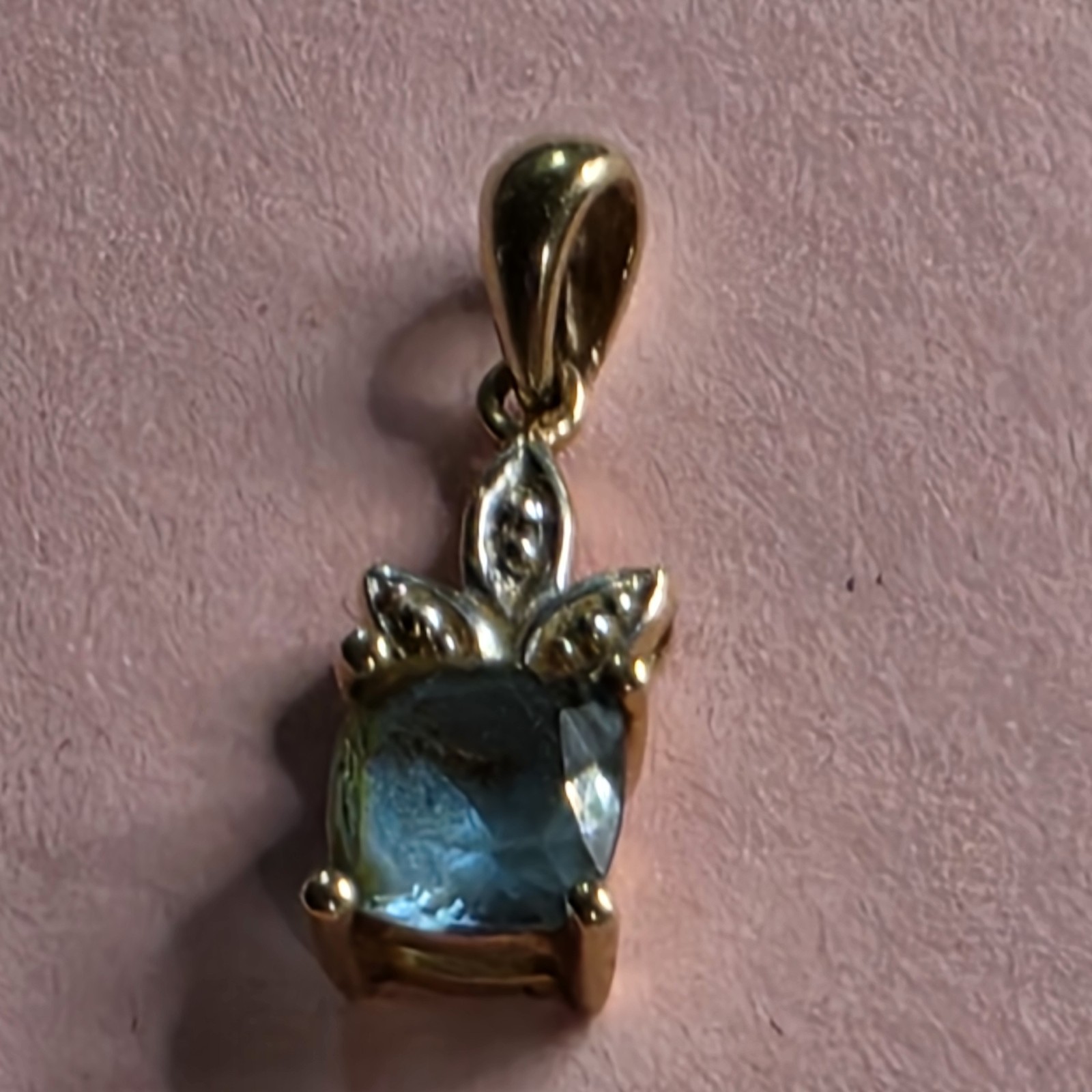 10K Gold Square Blue Topaz Pendant GRP 1.31g Not Scrap