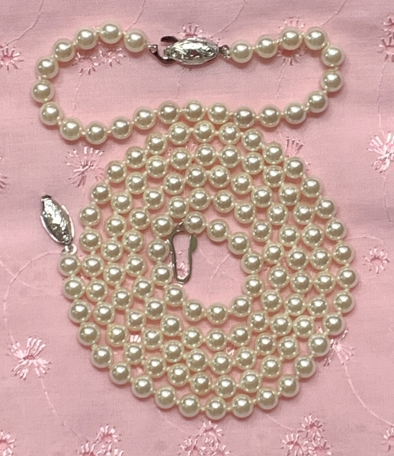 Freshwater Hand-Cultured Shelley 6mm Pearl 31″ Necklace 7-1/4 Bracelet Knotted