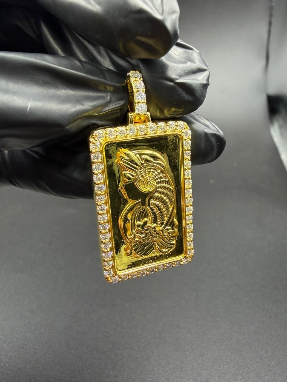2Ctw Round Real Moissanite Fortuna Swiss Gold Bar Pendant 14K Yellow Gold Plated