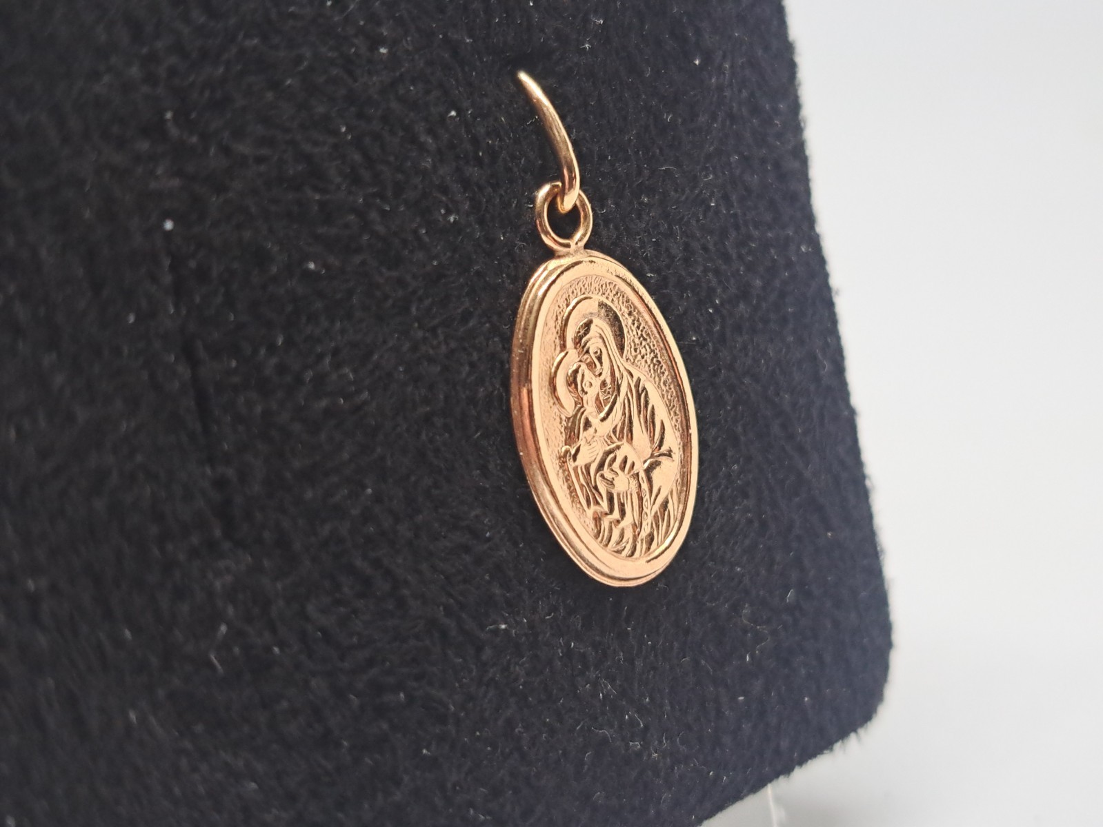 Golden Amulet Icon Mother of God of Vladimir 585 Gold Ukraine ZKYU 1.09 grams