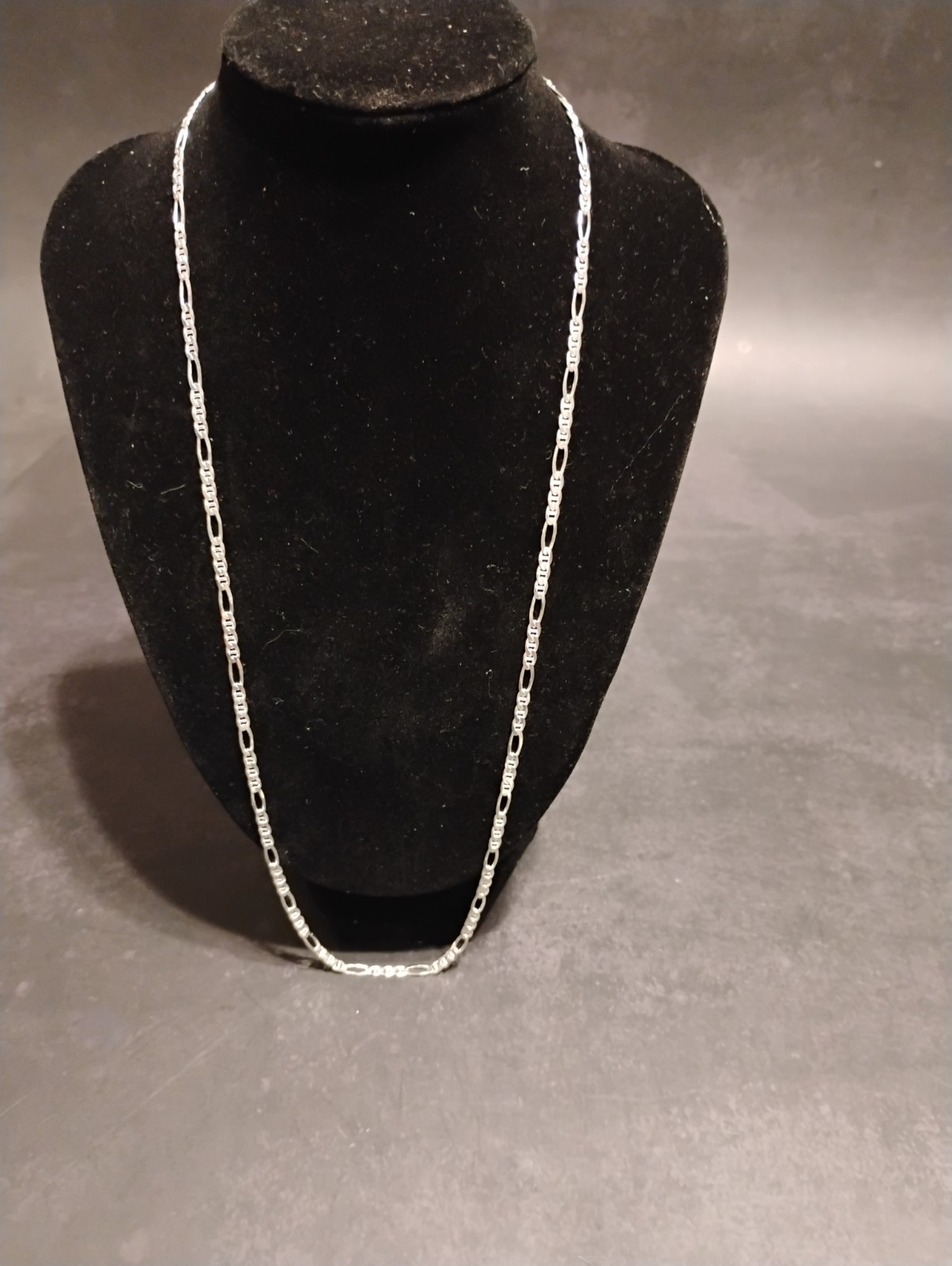 22″ Figarucci Chain 3mm 7.6g Italian 925 Sterling Silver Necklace – Sleek