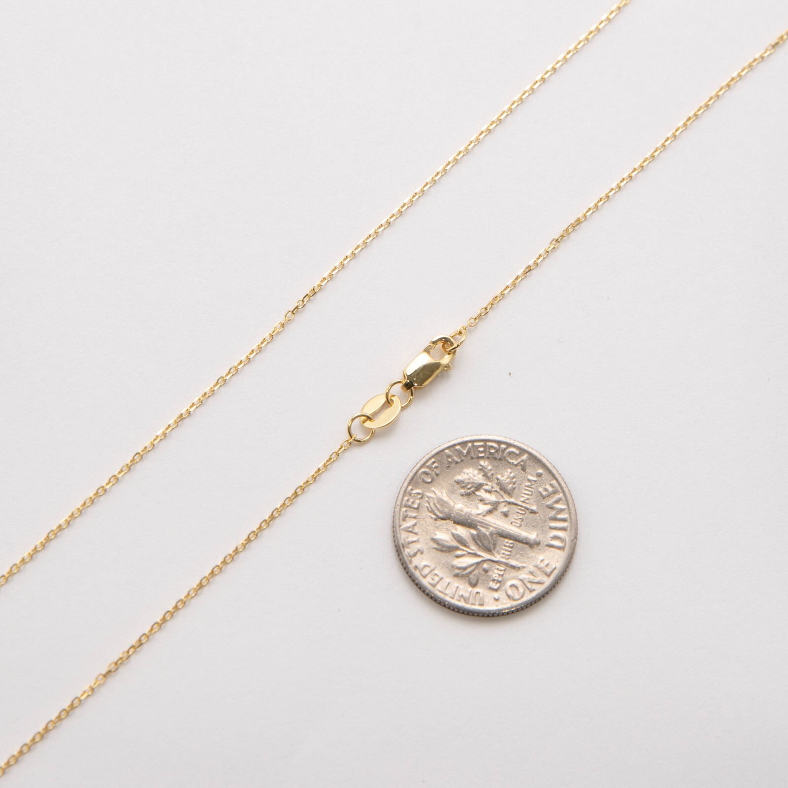 0.90mm 14K YELLOW GOLD Diamond Cut Cable Chain Necklace with Lobster Claw Clasp