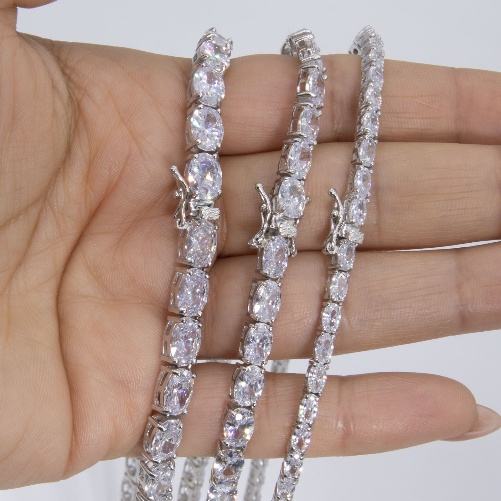 Shiny Oval-Cut Tennis Chain Necklace Sterling Silver 925