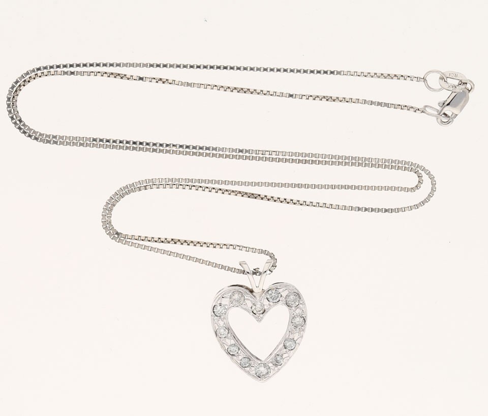 Diamond Heart Pendant Necklace 14K WG .40CT 18” Chain