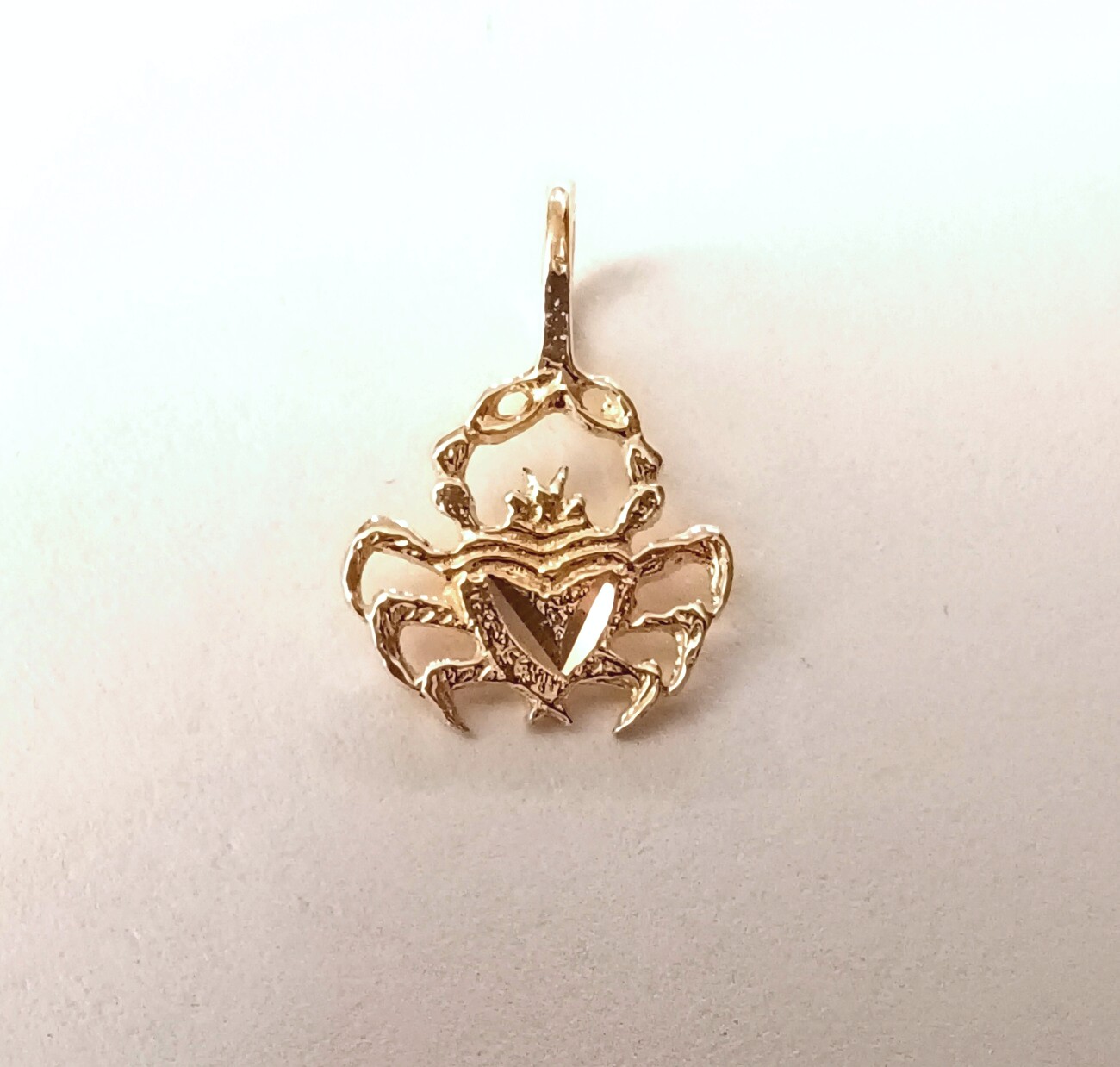 New 14k Yellow Gold Cancer Zodiac Charm Pendant