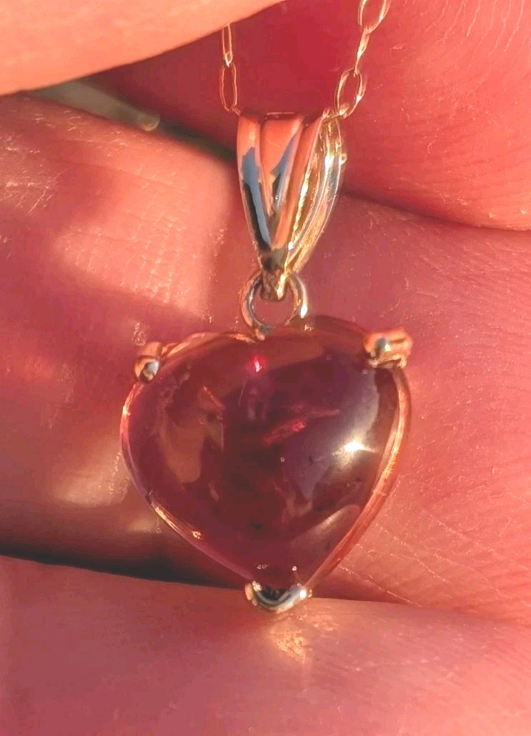 14 k Yellow gold and 4.5 ct cabochon tourmaline heart pendant