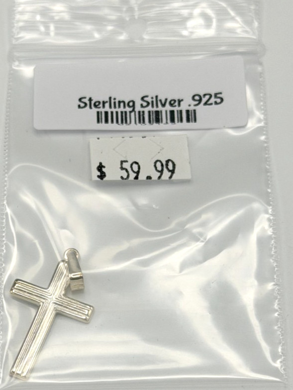 AGI Italy 925 Sterling Silver Small Cross Pendant Religious 1.3″ 2.0g