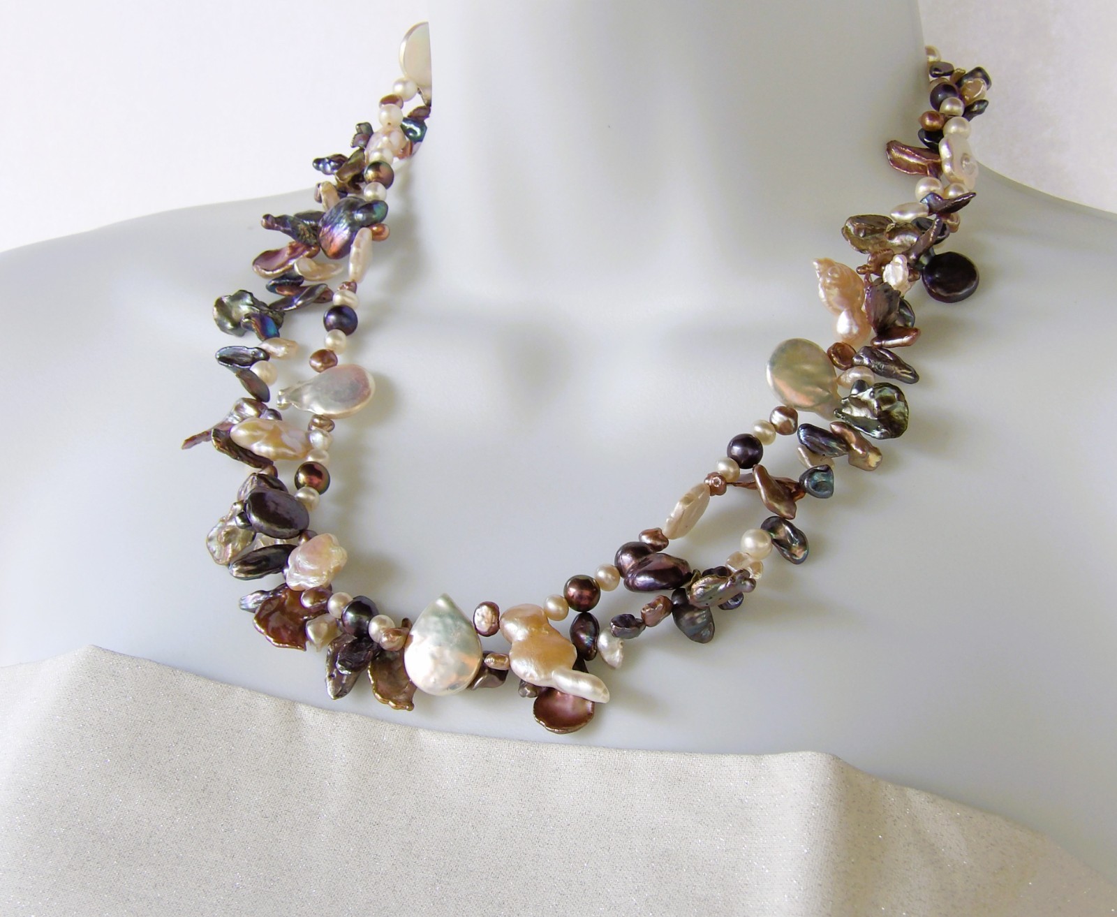 19.5 inches long Multicolor Mix shapes Genuine Freshwater Pearl Necklace NK957