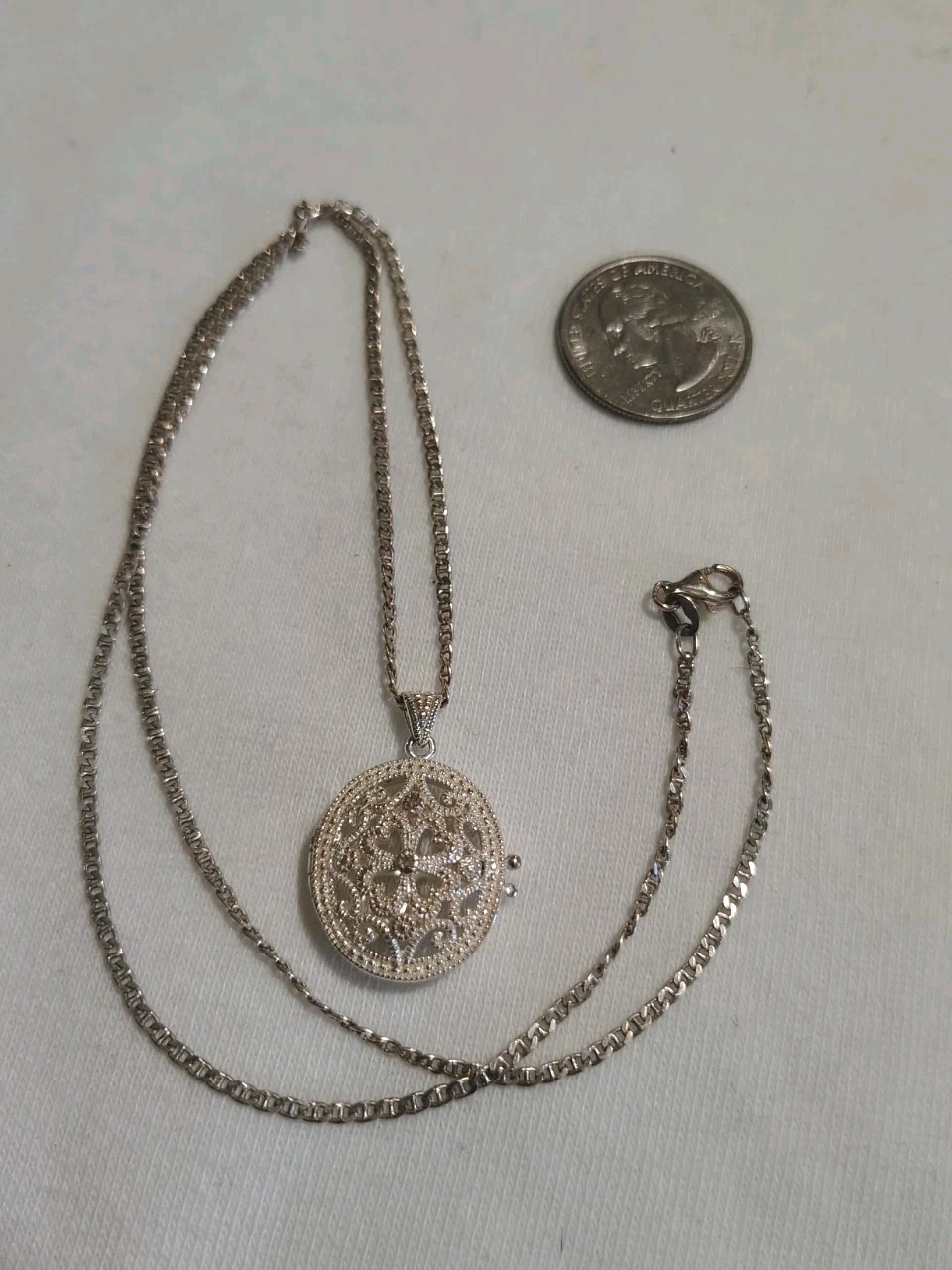 Sterling Silver 925 Filigree Clover Locket Pendant Necklace 20″ Lucky Four Leaf