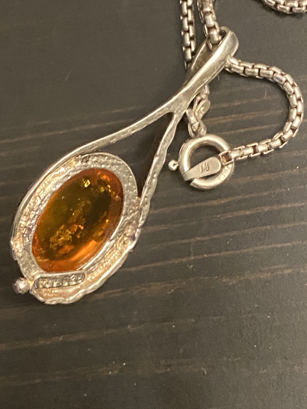 13g Sterling Silver Chain & 925 Baltic Amber Pendant