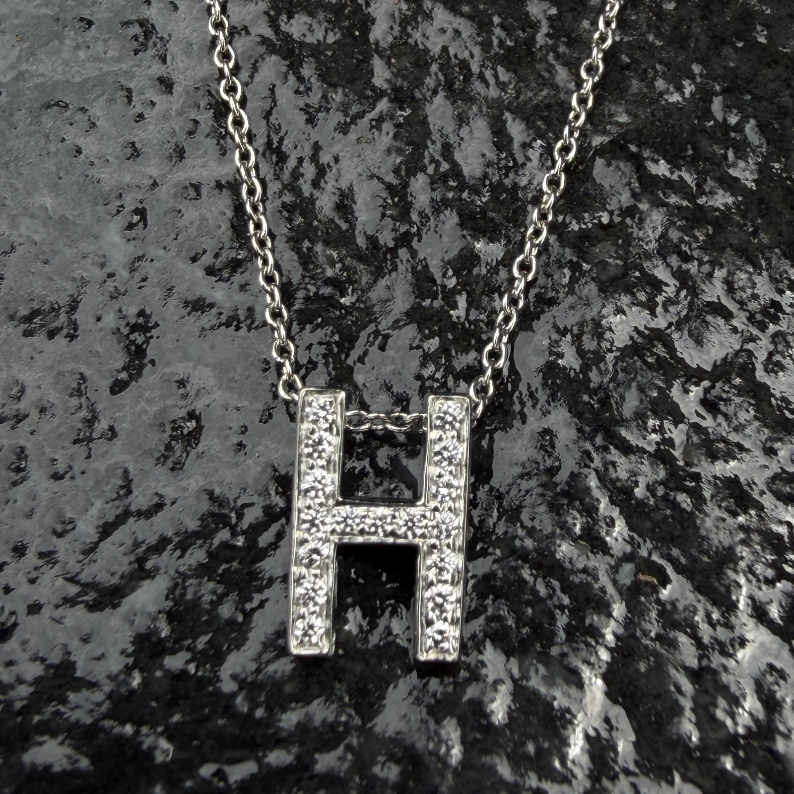 Tiffany & Co. H Initial Letter Pendant Diamond Platinum 16″ or 18″ 3g