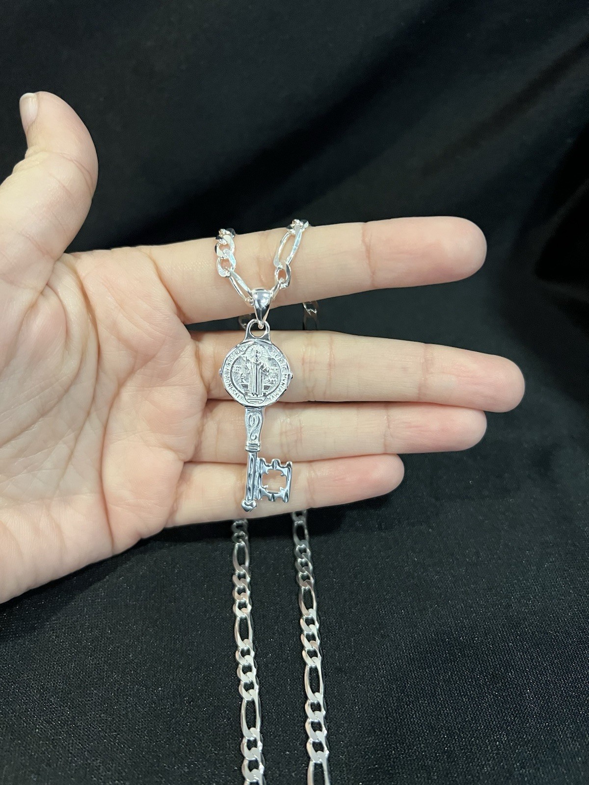 925 Sterling Silver Men St Benedict Key San Benito Llave & Figaro Chain 22 26 30